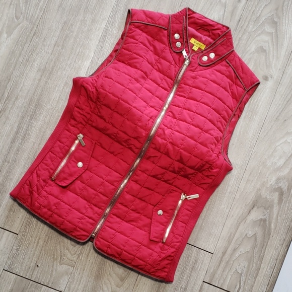 VEST Quilted red vest - Picture 7 of 10
